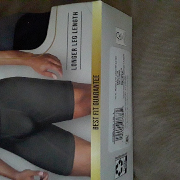 Briefs - Picture 2 of 13